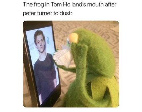annatheuseless: He’s homesick