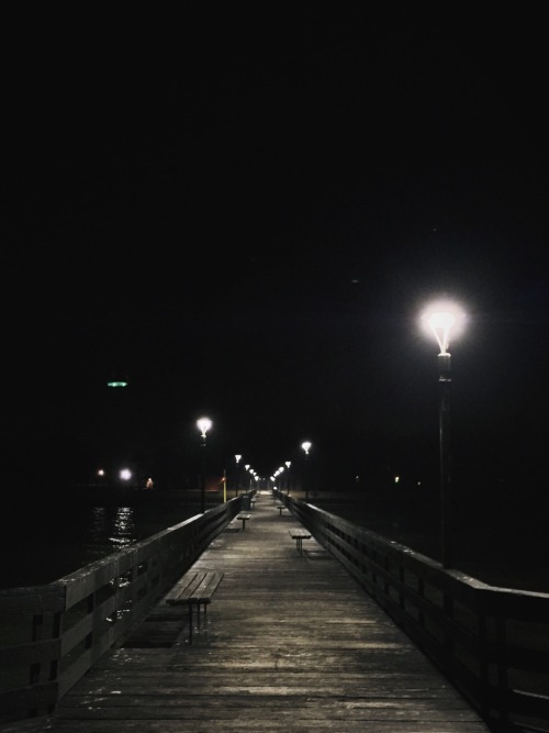 sad-khakis:I love having a pier so close to my home. It was freezing, but worth it.