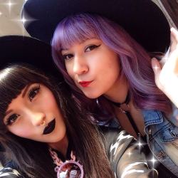 kawaii4lyf3:  Hat powah at #mexijuku w/@littlebunnyfromhell