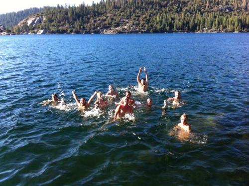 mountainvalleynudism:  benakedbefree: This looks like WAY too much fun! This looks like Pinecrest La