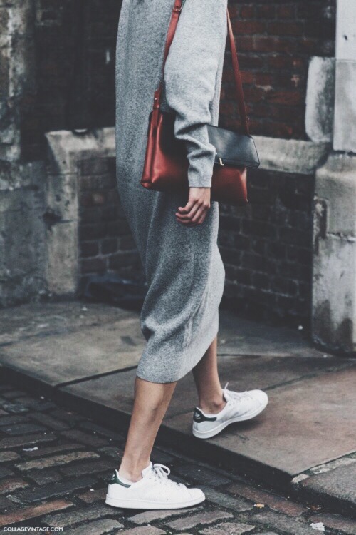 thecosmicdenim:  This outfit is perfect because it is comfortable and using the proper accessories y