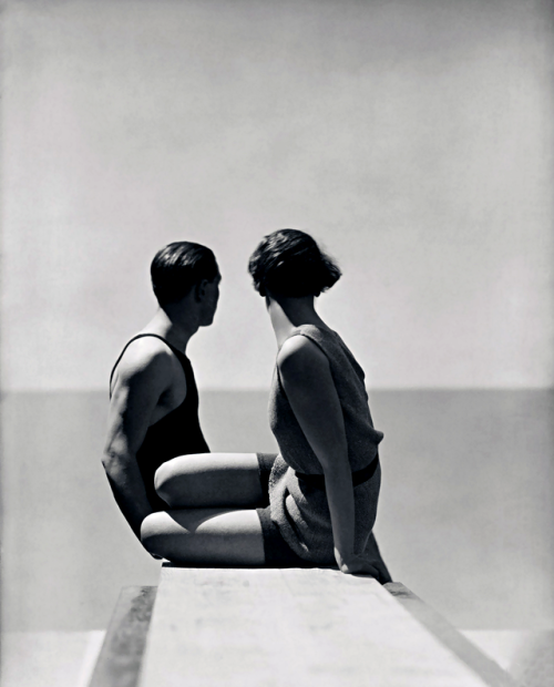 During Pride Month, discover how an iconic 1930 photograph by George Hoyningen Huene inspired a ketu