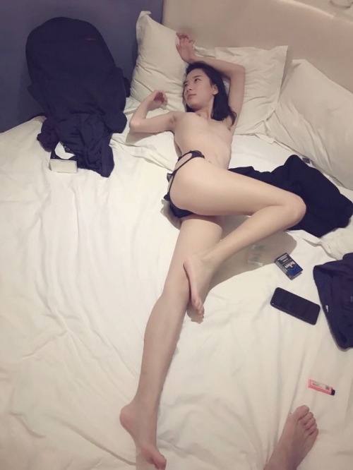 fcukingplayboy: 沈北干校 丁佳莹 看过视频就知道为什么他是多少痴汉的梦中情人