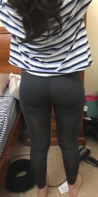 hottie-in-yoga-pants:  It keeps growing