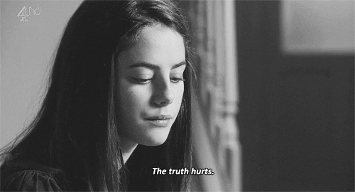 morphine-and-cigarettes:  sad black and white blog, I follow back similar
