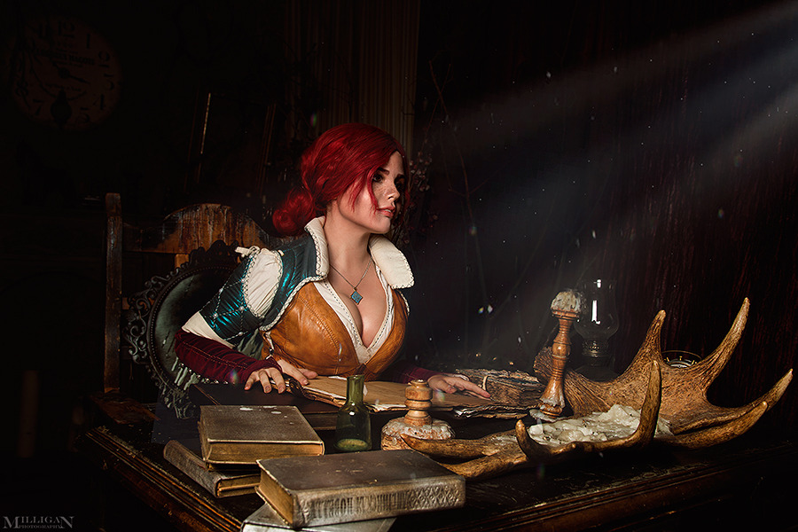 milligan-vick:  Triss MerigoldFenix Fatalist as modelphoto by me 