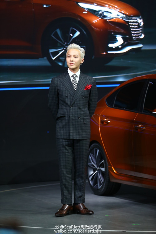 fckyeahgdragon:  160425 G-Dragon Hyundai Show in Beijing  Source: ScaRlett想做旅行家 