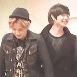 myb2utymelody:  kpopcol0rsbtob:   maknae line…………  they’re just too gay