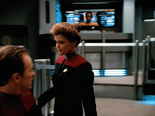 When Youre Both 10s But Youve Never Landed A Starship Before.