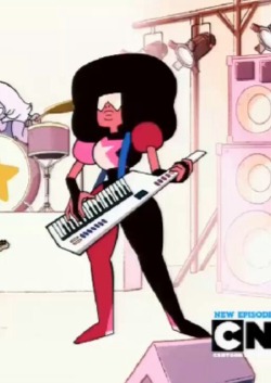 thegalaxywarp:Even her instrument is a fusion