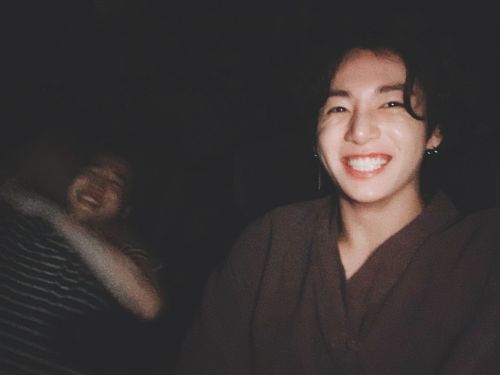 190714 Jungkook’s Weverse PostJimin Hyung’s full smileTrans cr: Amy @ bts-weverse-trans© Please cred