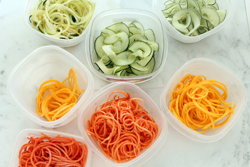 kinkyminx:  I need this appliance.  beautifulpicturesofhealthyfood:  Inspiralized -  How to make healthy and creative meals with the spiralizer…turns vegetables into noodles….VIDEO Recipe 