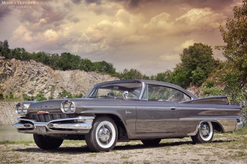 frenchcurious:  Dodge Polara 1960. - source 60 &amp; 70 American Cars.