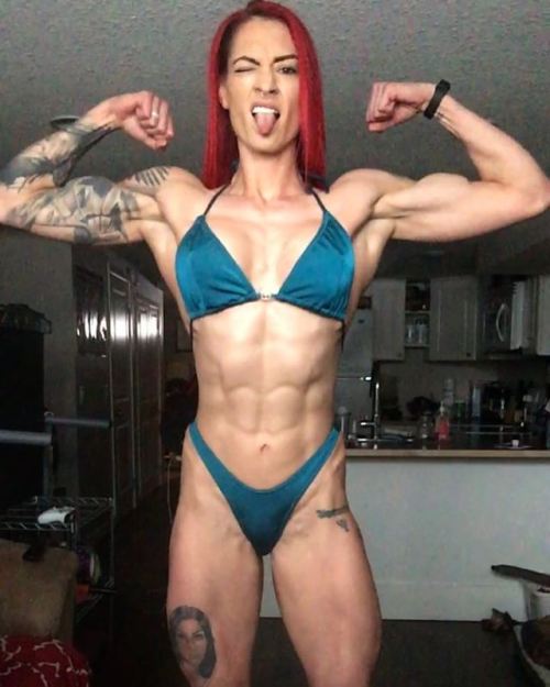 girlswithbiceps: Girl Biceps Rock I would let her throw me around the room if she wanted.