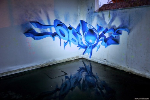 supersonicart:  Odeith’s Forced Perspective Graffiti. Graffiti artist Odeith creates absolutely stunning visual treats with his anamorphic/forced perspective works that fool the eye into seeing three dimensional, floating letters. See more of Odeith’s