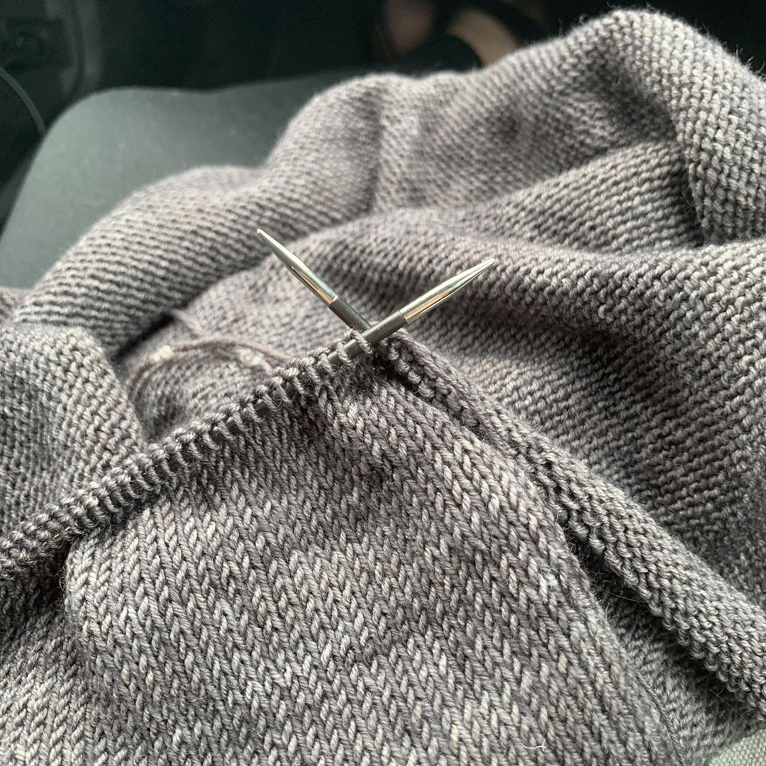 How to fix tension issues with fingering weight yarn : r/knittinghelp