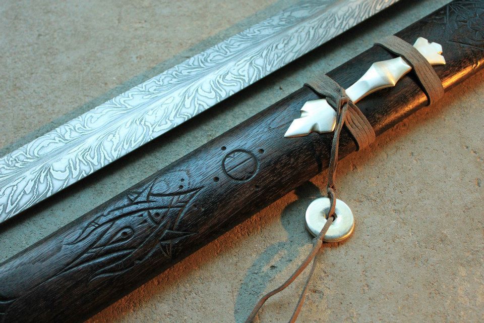 art-of-swords:  Handmade Swords - Telpënár - the Silver Fire Maker: David DelaGardelle