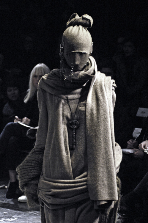 blackhallmanor: Undercover fall/winter 2006