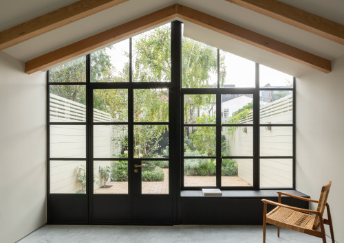 Good wood - a Japanese tea house inspired this beautiful extension in Fulham, London (just over the 