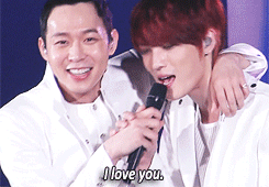 taetv:  Yoochun is always there to encourage the feelings. 