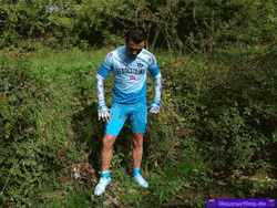 bulgemaster2:  gif Gaycycling Lucky22 Proud River Boy  