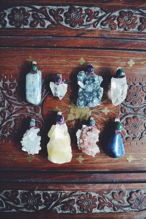zen-light:  wild-souls:  freeyourssoul:  ☮☯  x  ❁all good things are wild and free❁