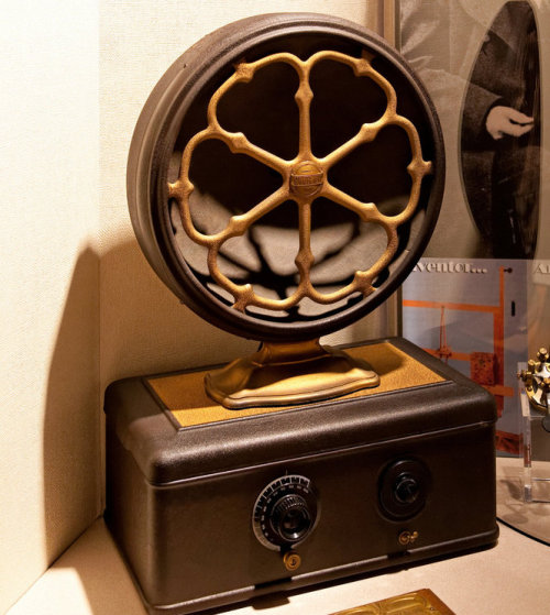 broadcastarchive-umd:Doctor Transforms Hinckley Home Into Radio MuseumHidden away in Hinckley is the John Milton William