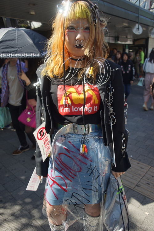 tomoike2525: tokyo street snap