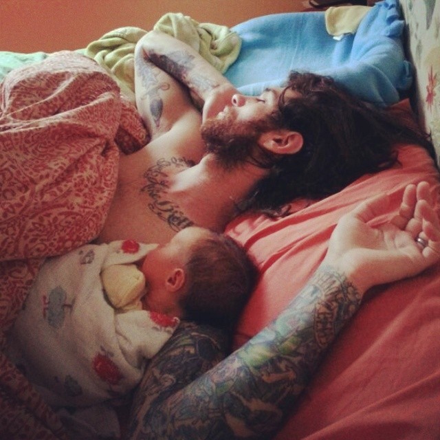 fuckyesbeaubokan:  Sleep all day, party all night. 