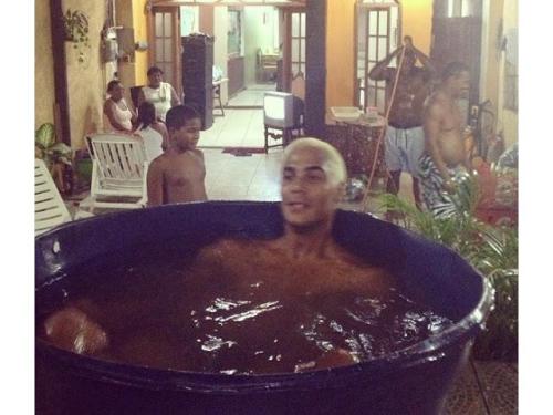fcsomiclovers:  Calooooooooooor ta demais né Meu ChocoLoiroLindo  