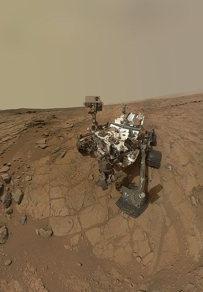 See the polygonal pattern in the rocks underneath Curiosity in this self portrait? Dr. Sletten from 