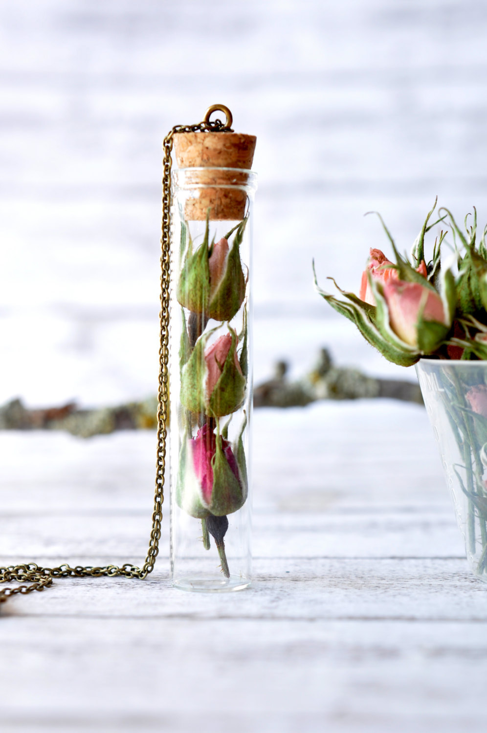 pomegranateandivy:  bestof-etsy:  Stunning Glass Bottle Encapsulated Rose Pendants