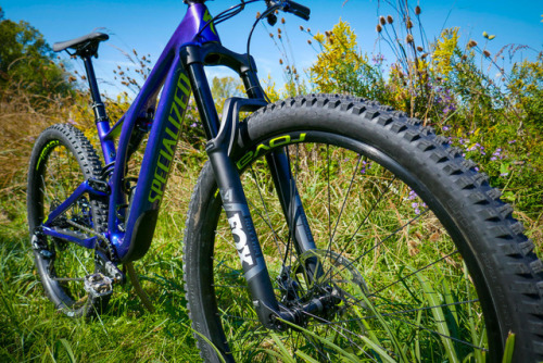 aces5050: (via Just In: Specialized Stumpjumper Comp Carbon 12 speed LT 29er - Bikerumor)