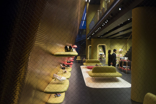egyedmbegyedm:  MIU MIU Aoyama