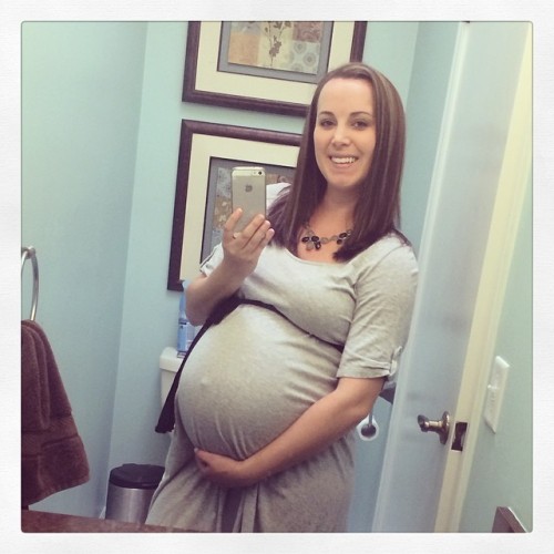 selfshotpreggo:  hope you enjoy - jack - submissions welcome @ selfshotpregnant@gmail.com or through