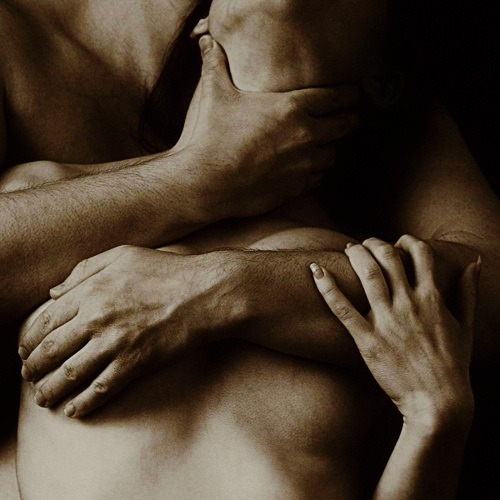 submissiveinclination:  lilmisssblueeyes:  ~Painful Pleasures~  i’ve always been