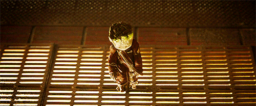 lancedinah:make me choose    ∟sanvers-supercorp-is-wayhaught asked: teen groot or baby groot
