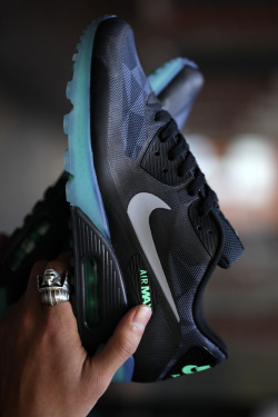 unstablefragments:  Nike Air Max 90 ICE QS by Footpatrol Buy it @ Nike US | SNS | Size?