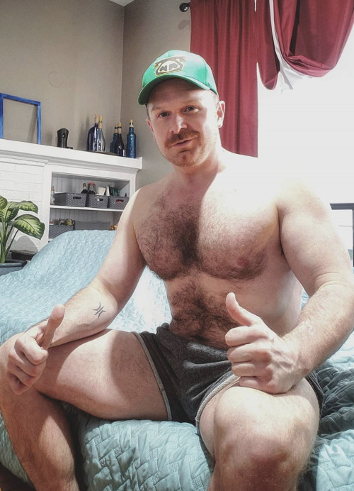 hairymenforu:The perfect man! porn pictures
