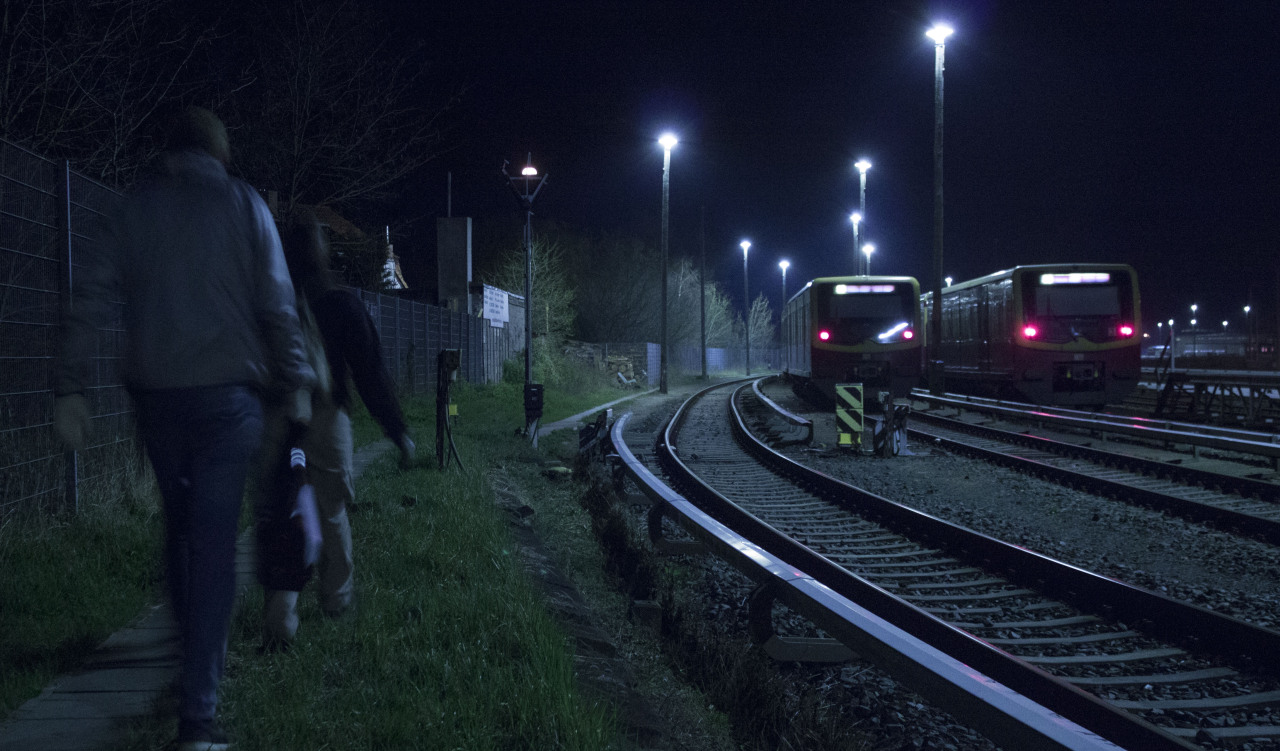joshrassicpark:S Bahn Approach Eos 500d