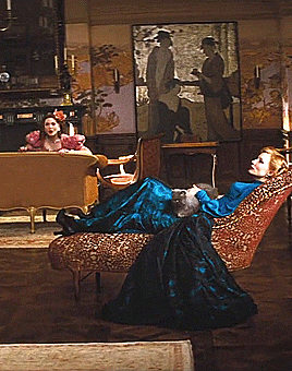 Lady Tremaine + Outfits