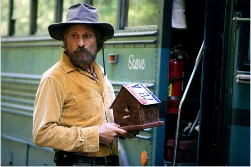 glorfinn:  “Captain Fantastic”, a film by Matt Ross (2016), starring Viggo Mortensen and cute children in the forests of the Pacific Northwest. 