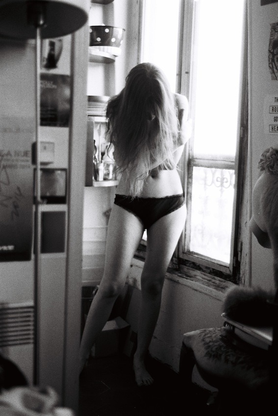 resplend3nt-rap4cious:  the-room-got-heavy:  Chercher la nuit  ❥ 