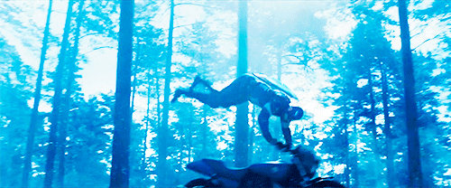 commanderbellamy:  meanwhile in avengers: