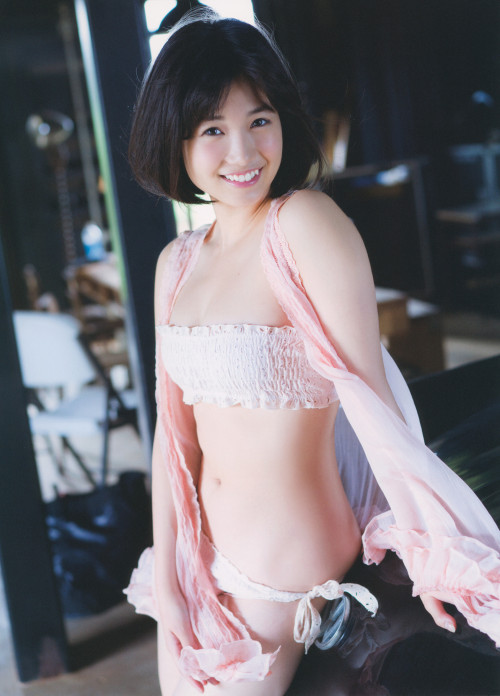 voz48reloaded:  Tomonaga Mio 1st Photobook 「Hinata」