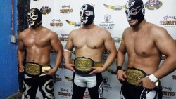 a-luchadork:  The boys retained their championship last night against Esfinge, Triton and Titan.
