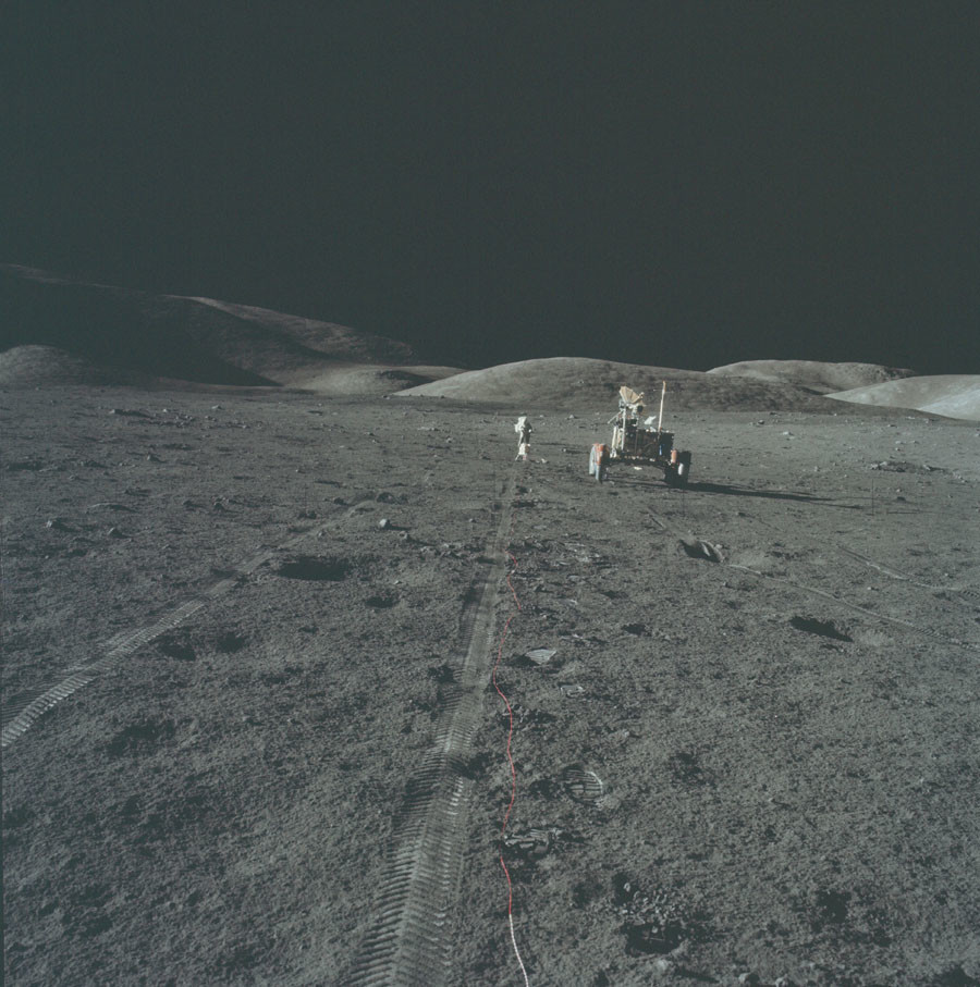 ohstarstuff:  8,400 High-Res Apollo Images ReleasedOver four decades after the last