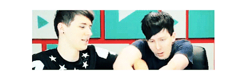 amazingphil-gifs:Requested by anonymous