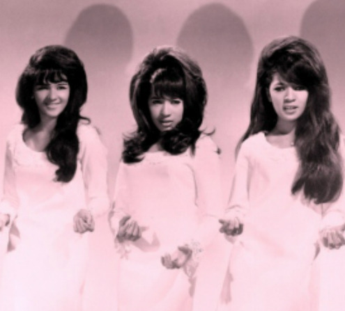 dandelionapril:  Pink + 60s Bouffants 