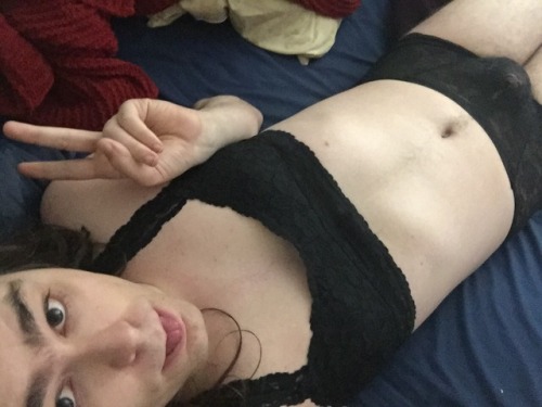 Local girl looks too good NOT to fuck, like seriously why is she not getting fucked right now? She/h
